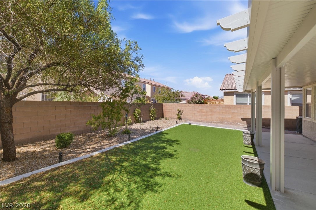 321 Arrowbird Avenue