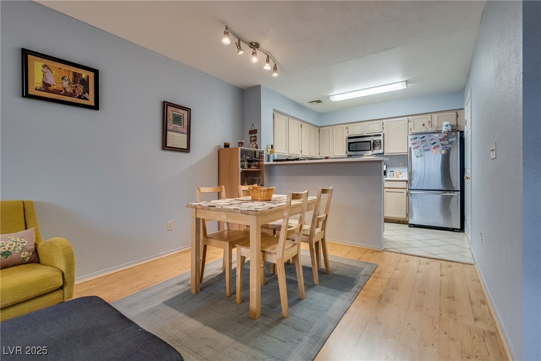 2040 Willowbury Drive D