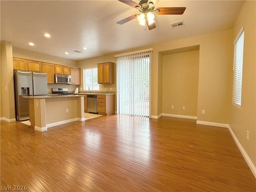 5412 Tinker Toy Avenue