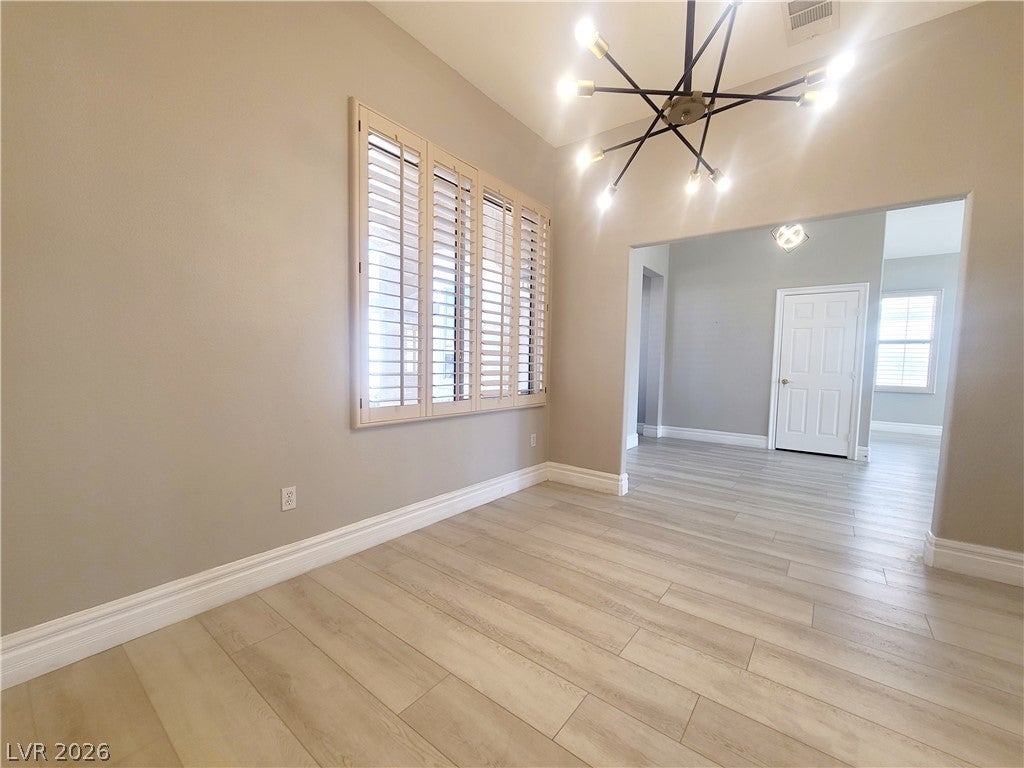 211 Arbour Garden Avenue