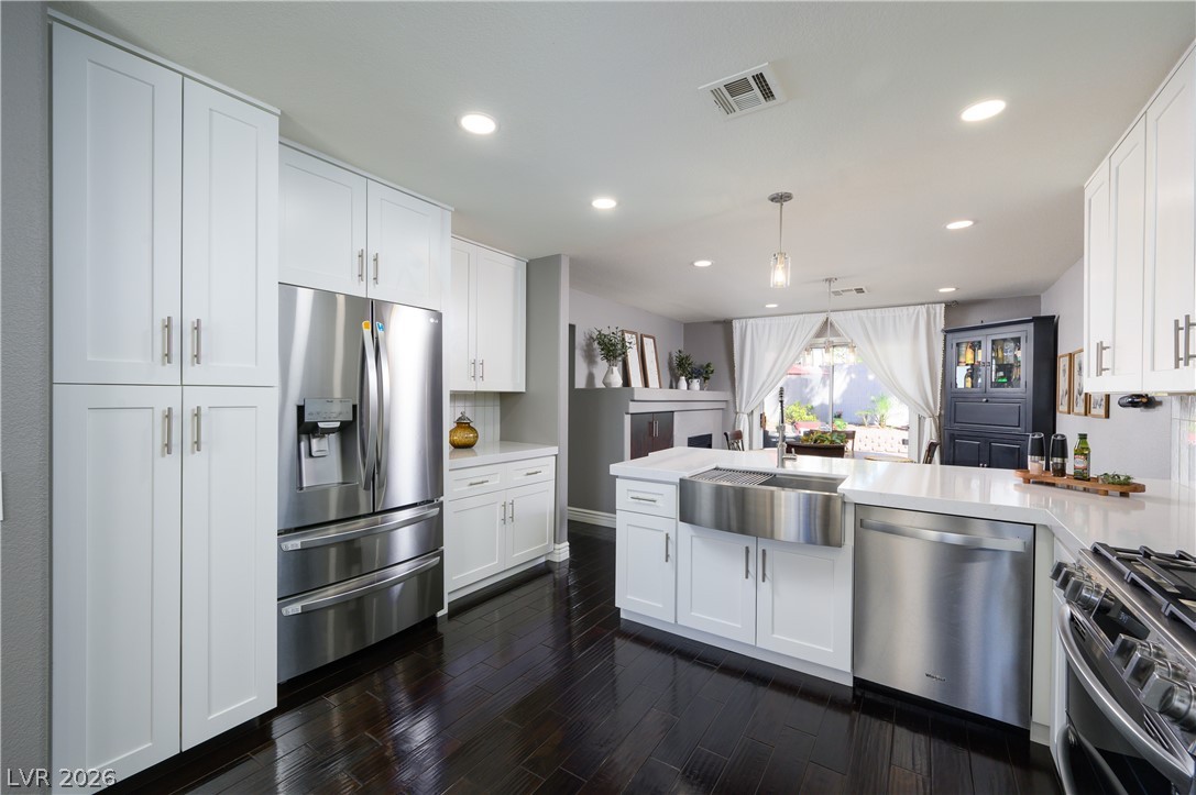 10228 Amber Hue Lane