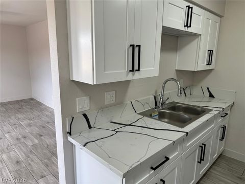 2532 Ellis Street North Las Vegas NV 89030