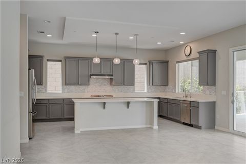 Tiny photo for 32 Vista Outlook Street, Henderson, NV 89011 (MLS # 2784685)