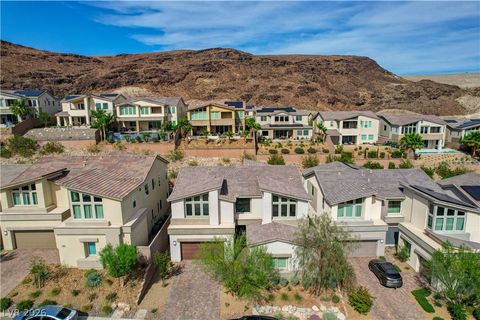 Tiny photo for 32 Vista Outlook Street, Henderson, NV 89011 (MLS # 2784685)