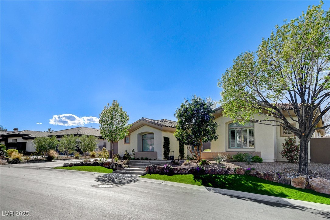 33 Hassayampa Trail
