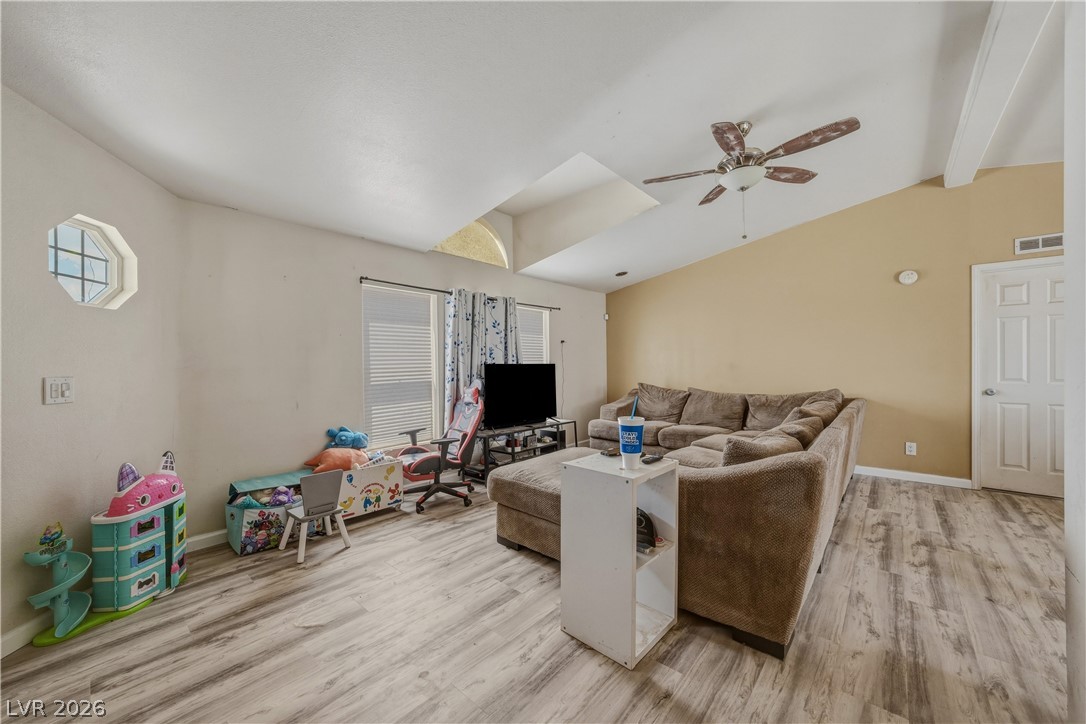 2700 E Dandelion Street