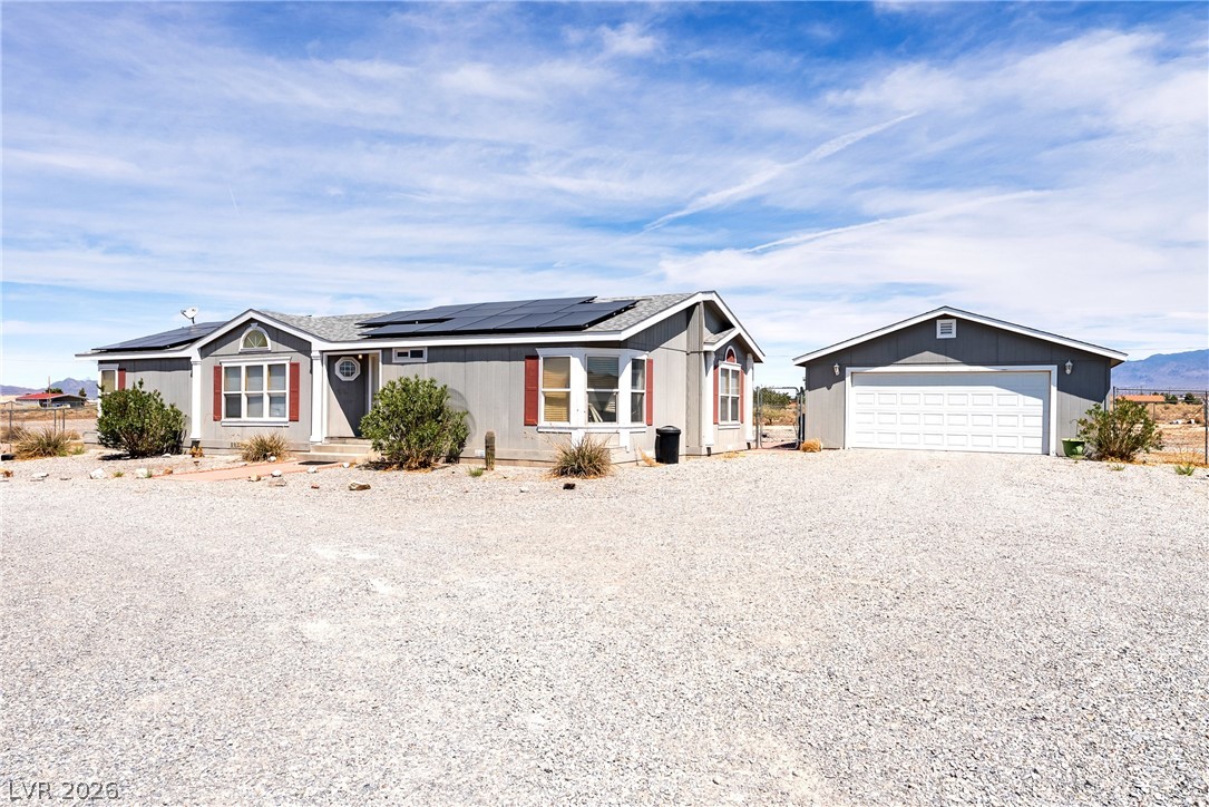 2700 E Dandelion Street