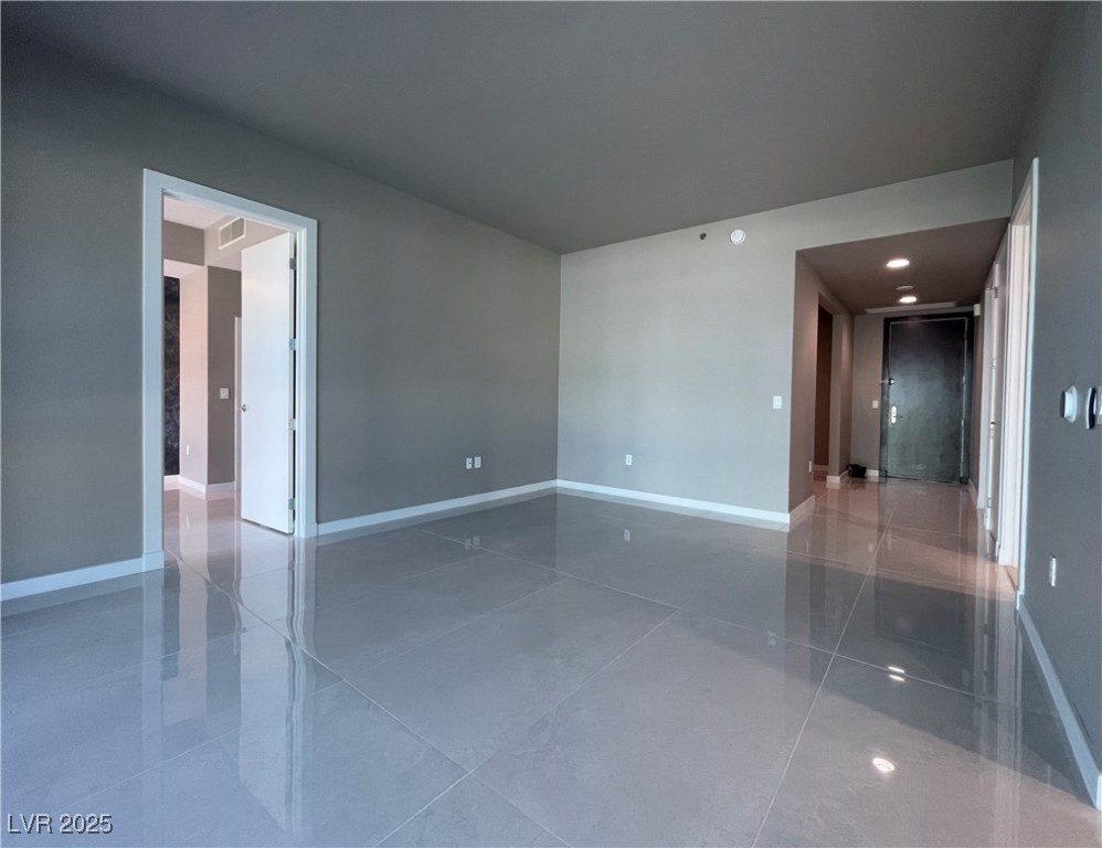 4525 Dean Martin Drive 1507