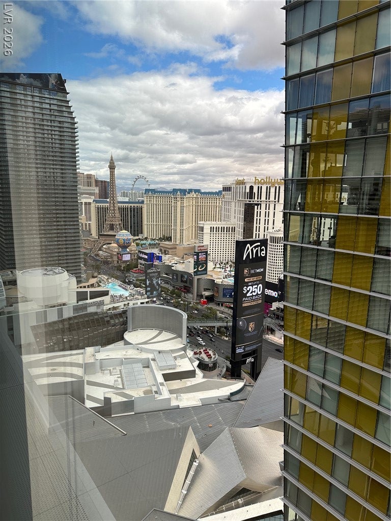 3726 Las Vegas Boulevard 2907