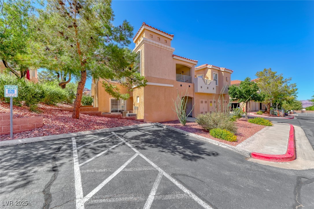 105 Lighthouse Drive 105