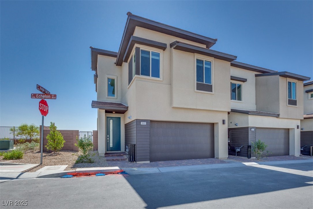 Properties 1 860 Echelon Street