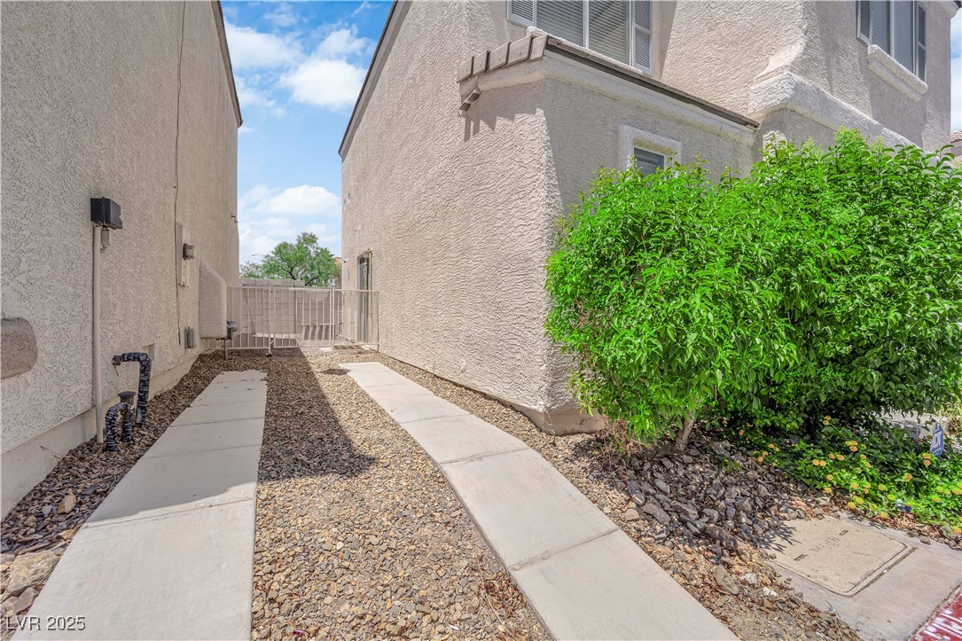 9957 Fine Fern Street