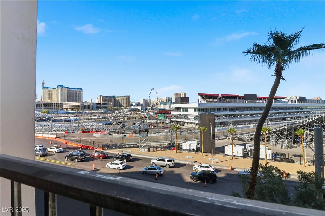 205 E Harmon Avenue 508