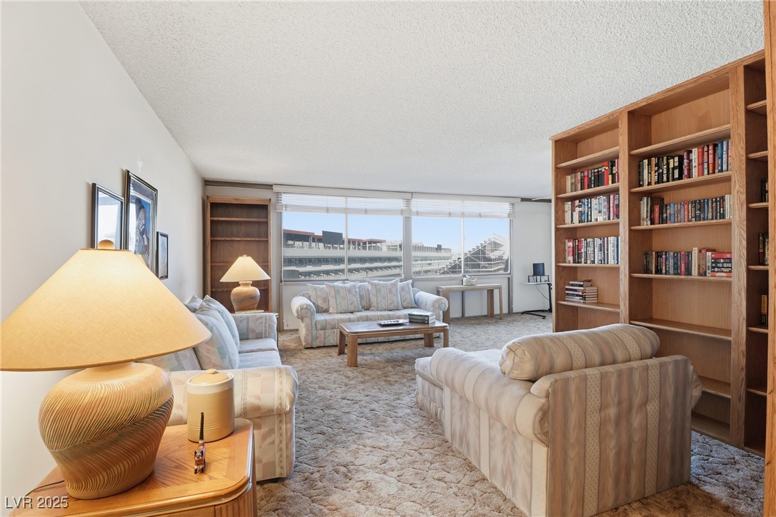 205 E Harmon Avenue 508