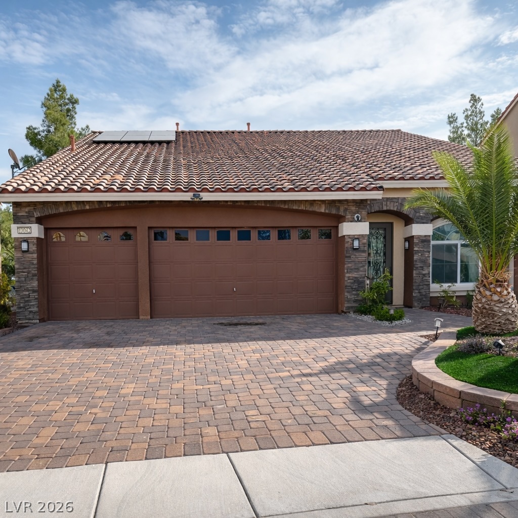 10042 Pipestone Street