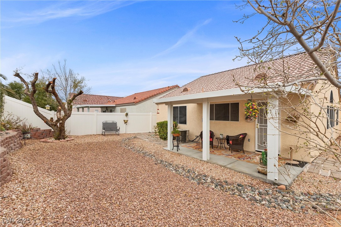 North Las Vegas, Nevada 89084, United States, 3 Bedrooms Bedrooms, ,2 BathroomsBathrooms,Residential,Pending,84487