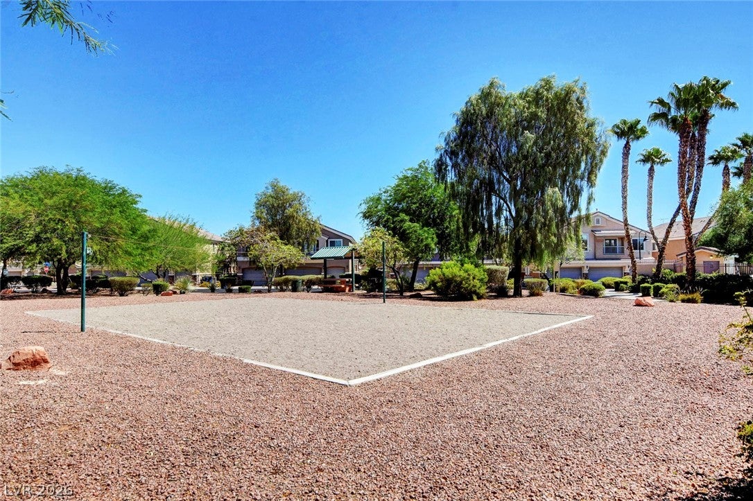 6733 LOOKOUT LODGE Lane 2