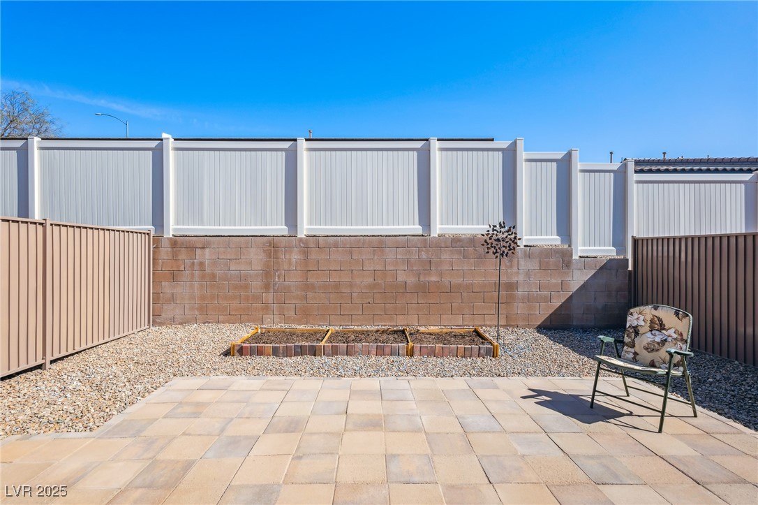 2727 Chinaberry Hill Street, Laughlin, Nevada image 36