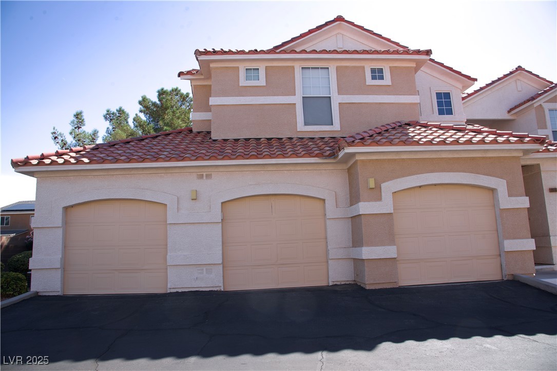 8555 W Russell Road 1078