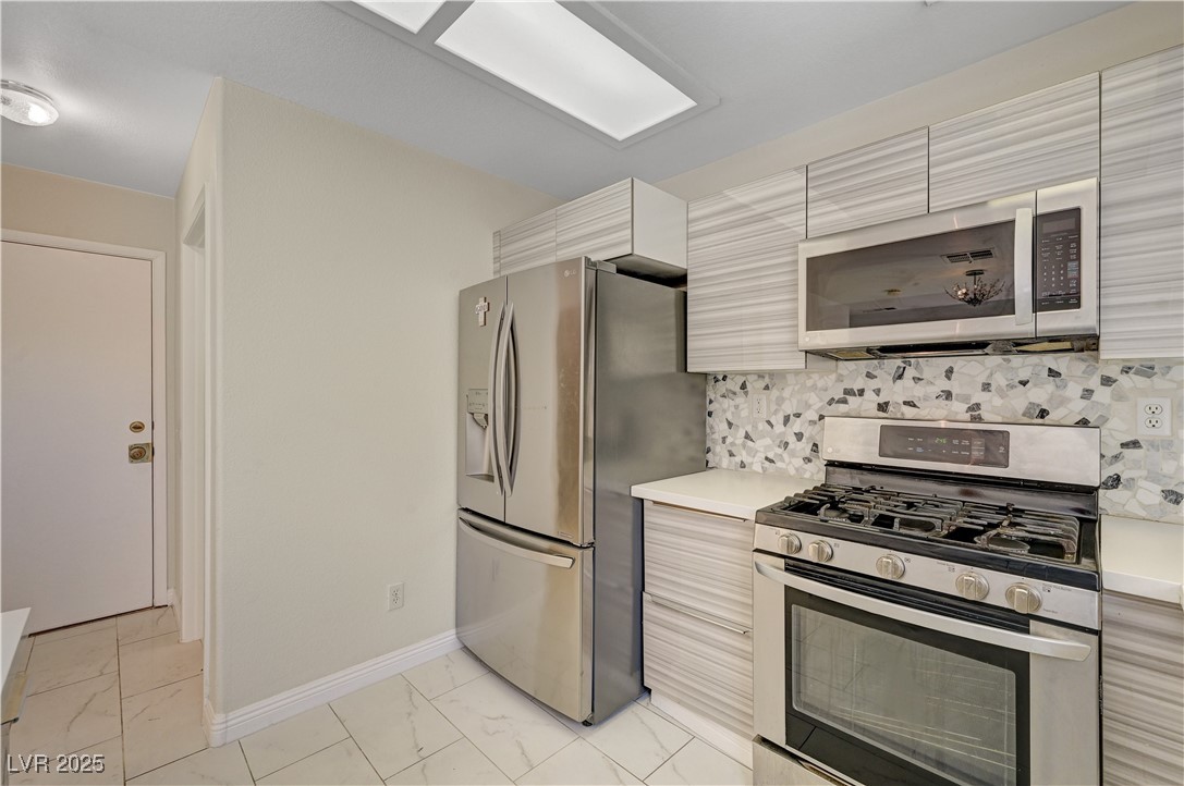 7924 Horn Tail Court, Las Vegas, Nevada image 18