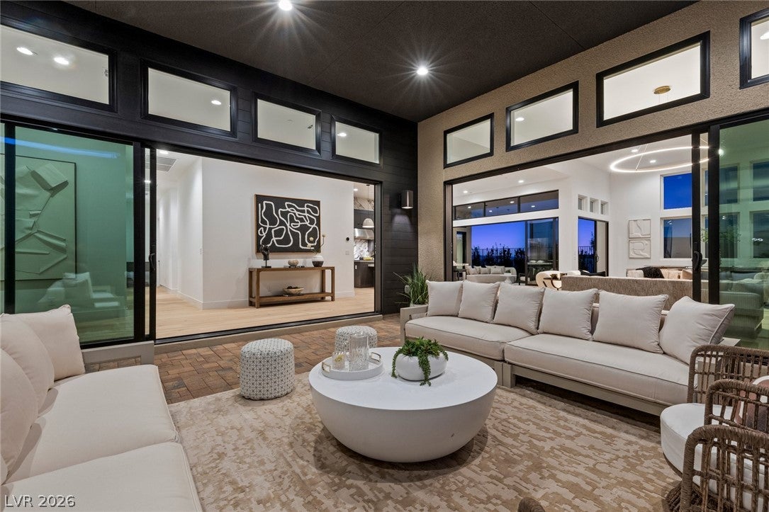 11089 Stone Summit Court