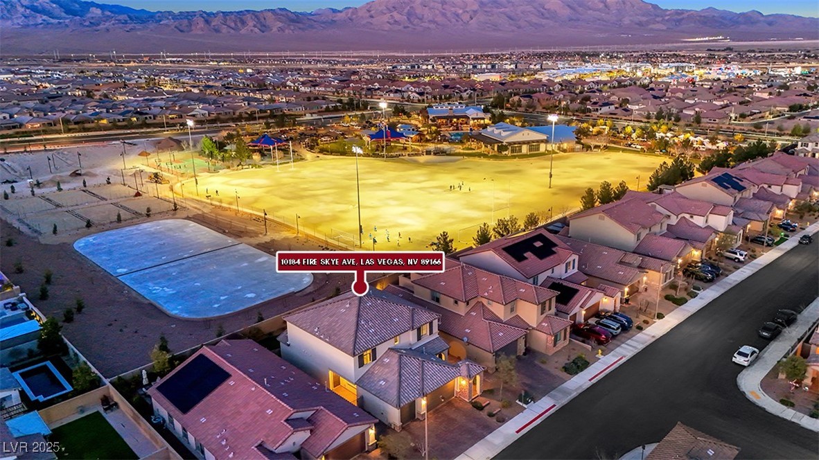 Las Vegas, Nevada 89166, United States, 4 Bedrooms Bedrooms, ,4 BathroomsBathrooms,Residential,Pending,81467