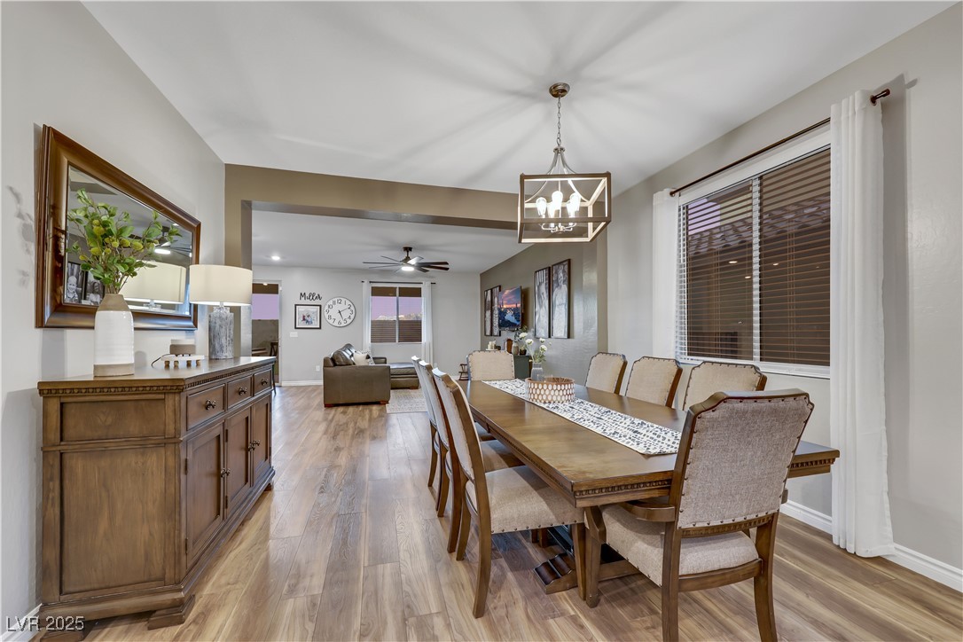 Las Vegas, Nevada 89166, United States, 4 Bedrooms Bedrooms, ,4 BathroomsBathrooms,Residential,Pending,81467