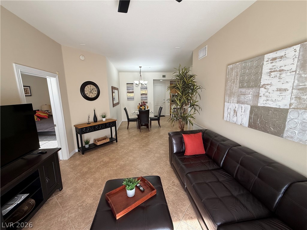 39 E Agate Avenue 404