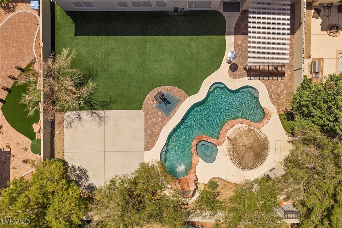 358 Whispering Tree Avenue, Las Vegas, Nevada image 35