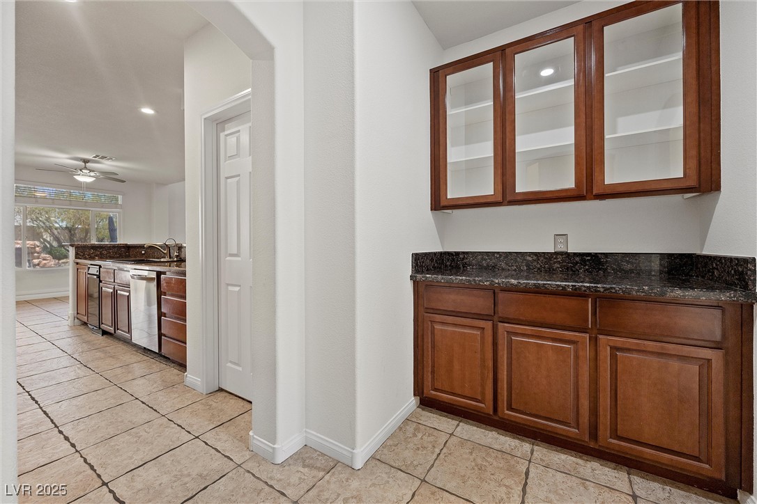 358 Whispering Tree Avenue, Las Vegas, Nevada image 25