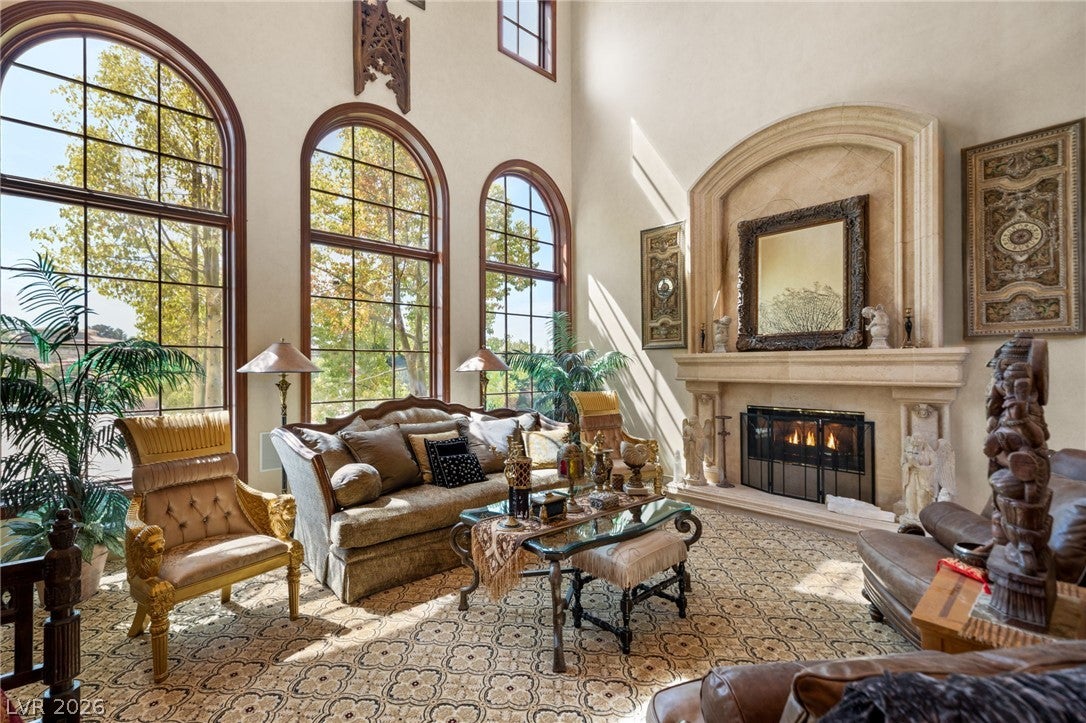 47 Club Vista Drive