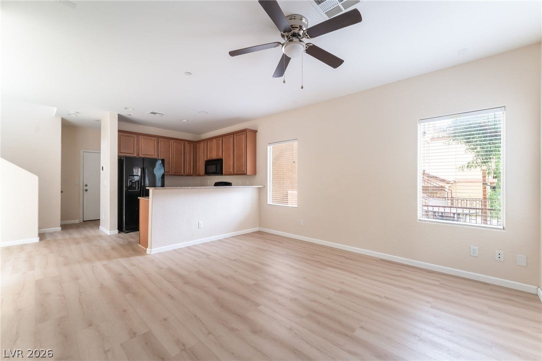 8941 Glass Gallery Court