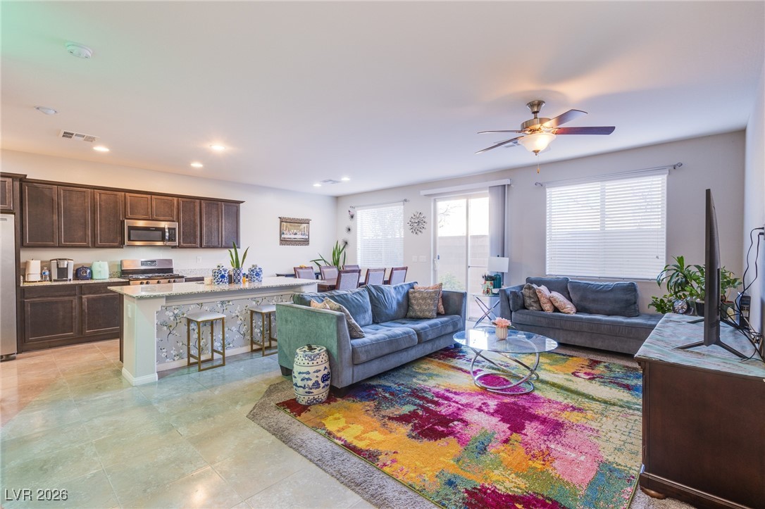 6643 Breakwater Reef Street