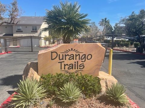 Townhouse For Sale - 1052 Dusty Creek Street<br/> Clark County, Las Vegas, NV 89128