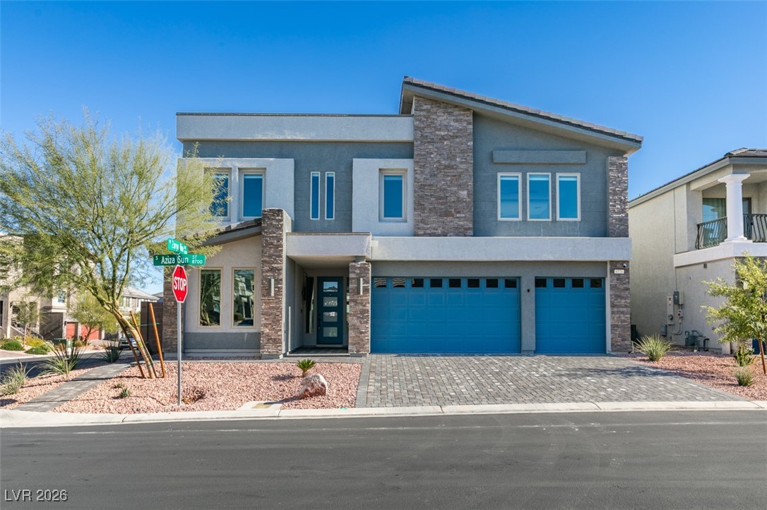 8726 Aziza Sun Street