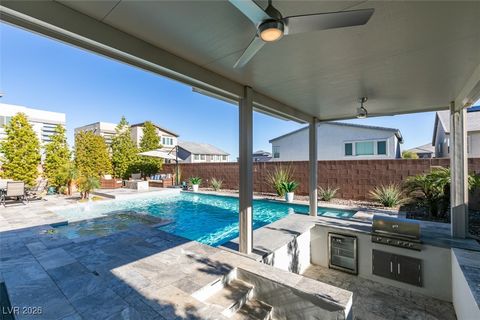 8726 Aziza Sun Street Las Vegas NV 89139