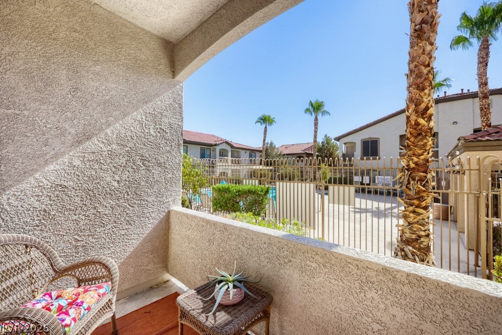 2305 W Horizon Ridge Parkway 1614