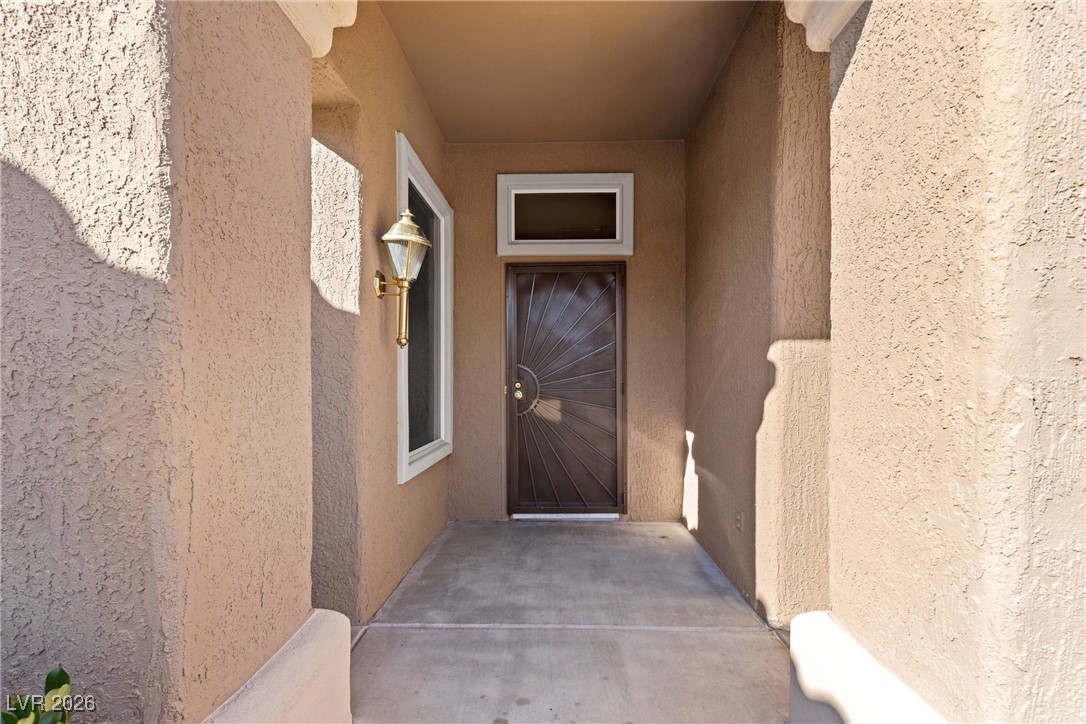 2413 Bluffton Court