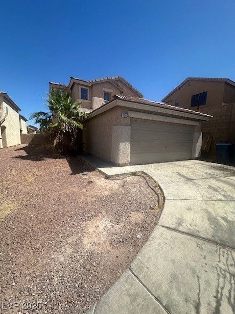 Photo of 6566 Holly Bluff Court, Las Vegas, NV 89122 (MLS # 2728196)