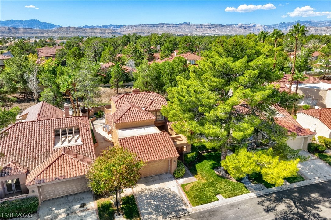 5105 Turnberry Lane