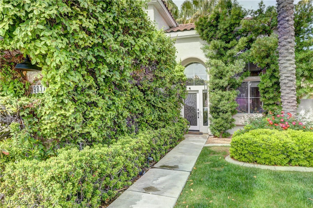 9817 Park Brook Avenue