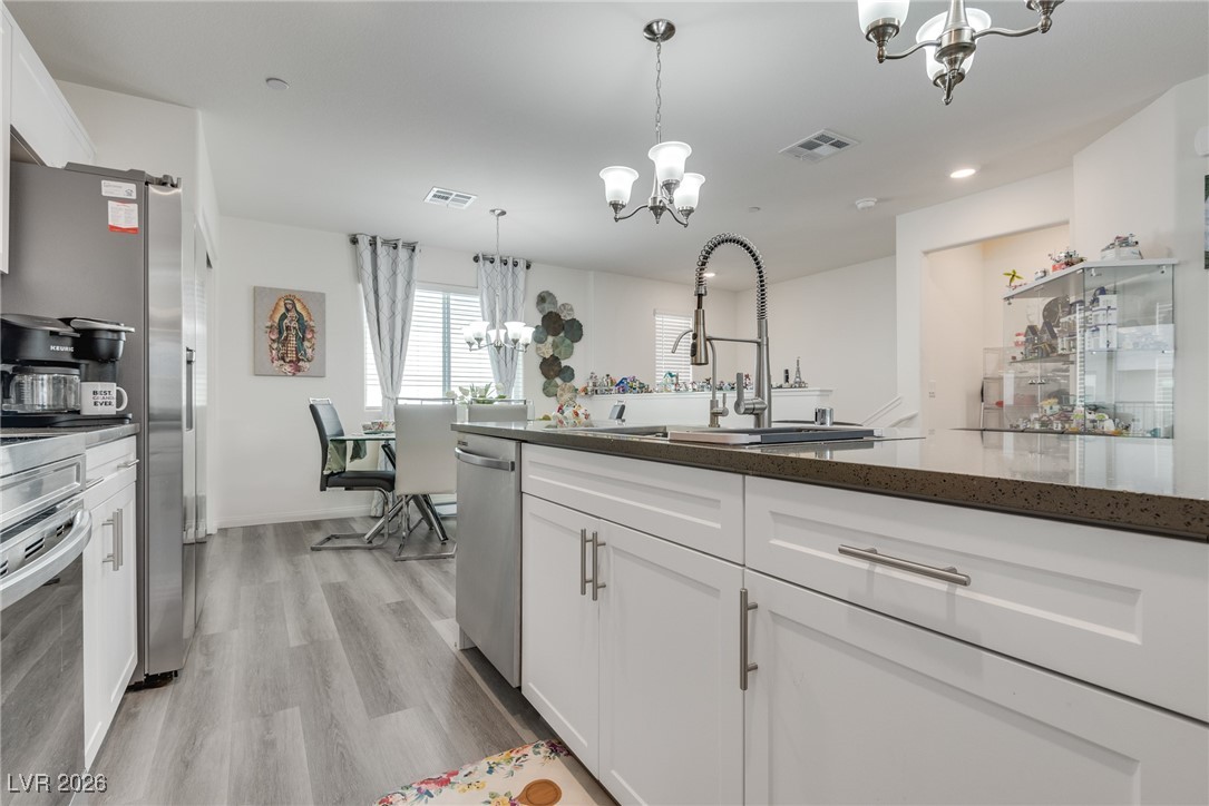 6840 Prairie Pearl Street