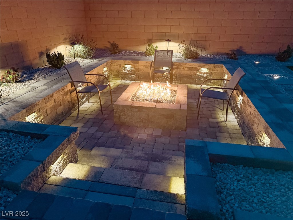 9934 Iron Creek Avenue, Las Vegas, Nevada image 30