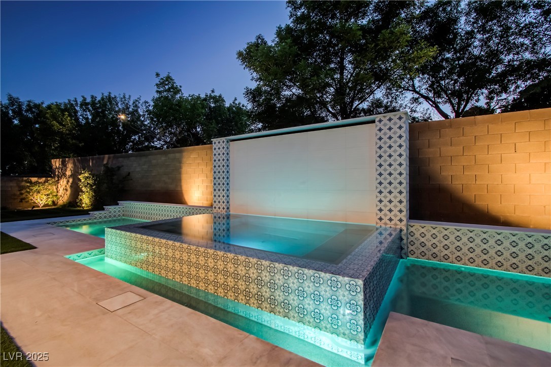 47 Garibaldi Way, Henderson, Nevada image 3