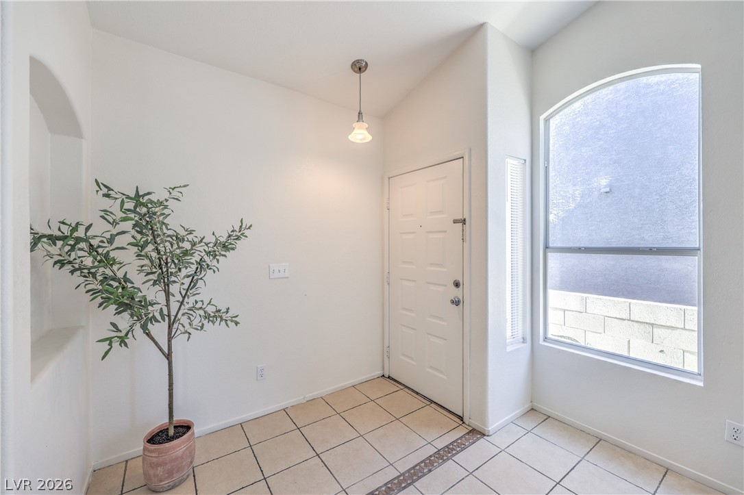 8433 Cinnamon Hill Avenue