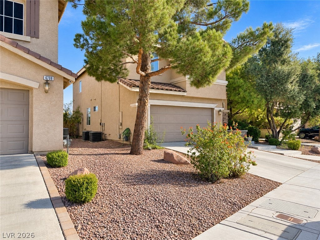 4704 Grey Heron Drive