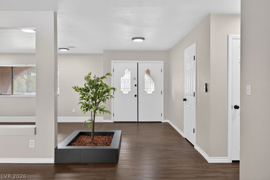 3189 Casanova Circle