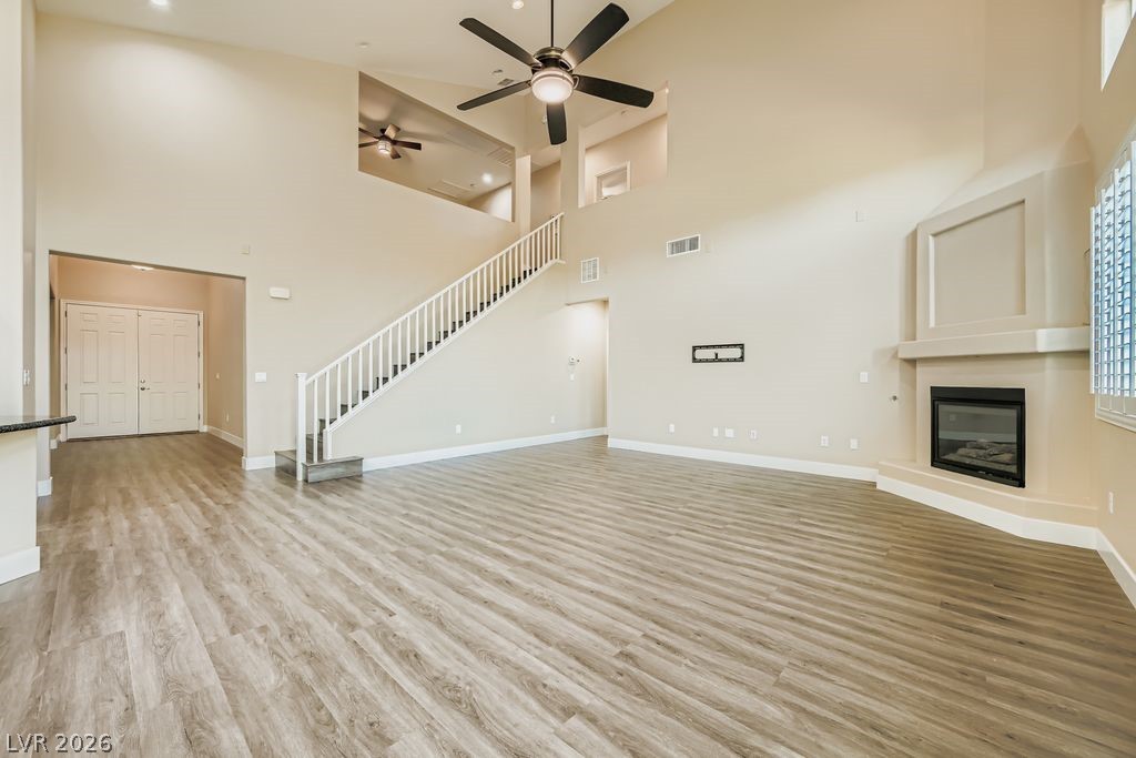 4212 Hawks Glide Avenue