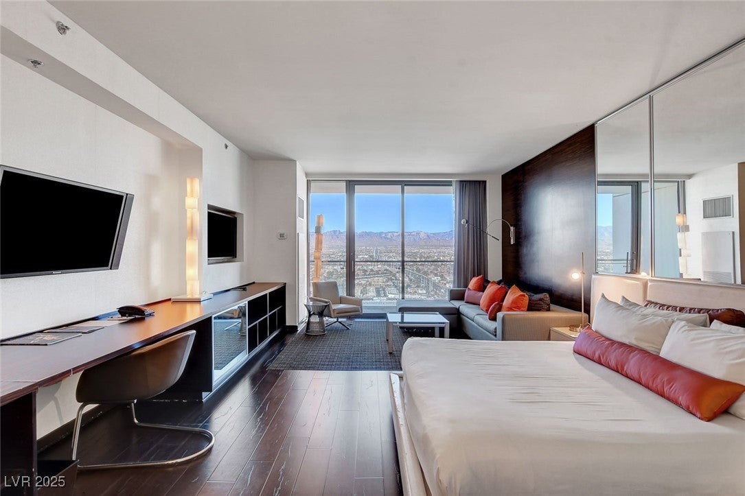 Photo 1 of 29 — 4381 W Flamingo Road 3309, Las Vegas, NV 89103