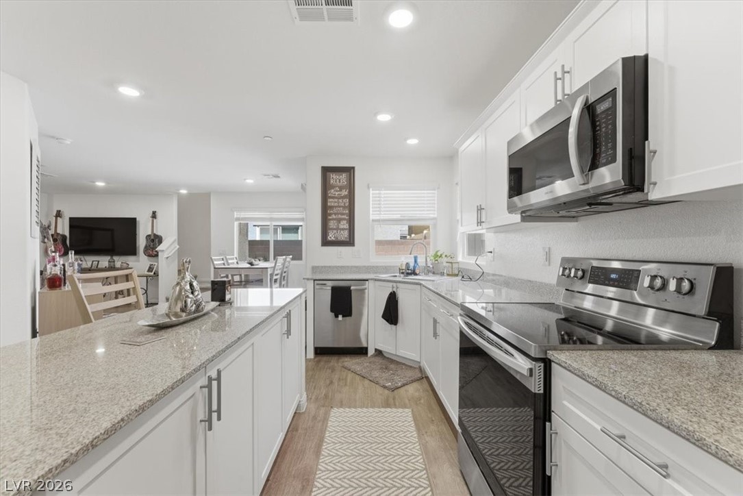 2682 Mango Light Avenue